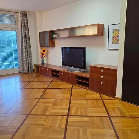 Apartament Ponale 52 Bright Mediolan