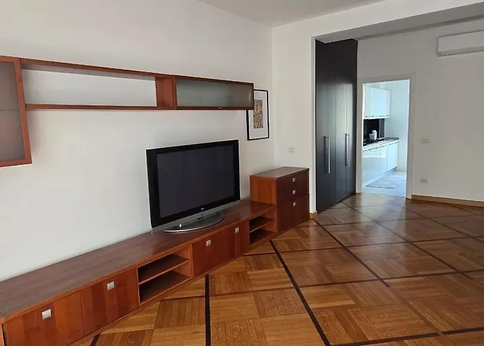 Ponale 52 Bright Apartmán Milán